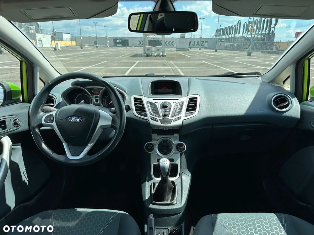 Ford Fiesta 1.6 TDCi DPF Gold X - 20