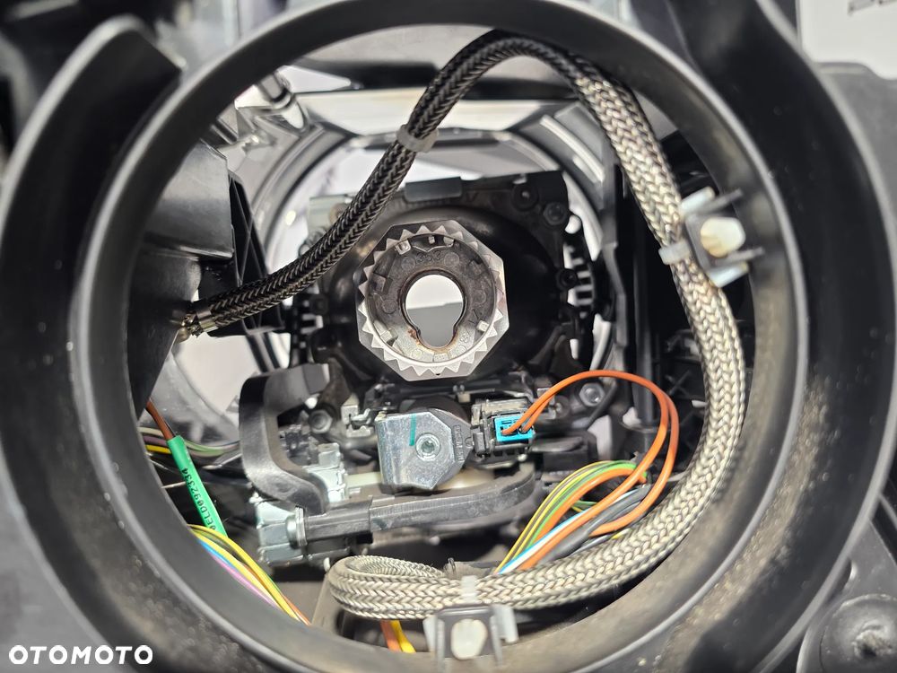 BMW X5 E70 LIFT 10-13 BI-XENON SKRĘTNY DYNAMIC LEWY LEWA LAMPA PRZEDNIA PRZÓD , NR 7221895 / 0514119149 , NR AUKCJI LPP184 - 15