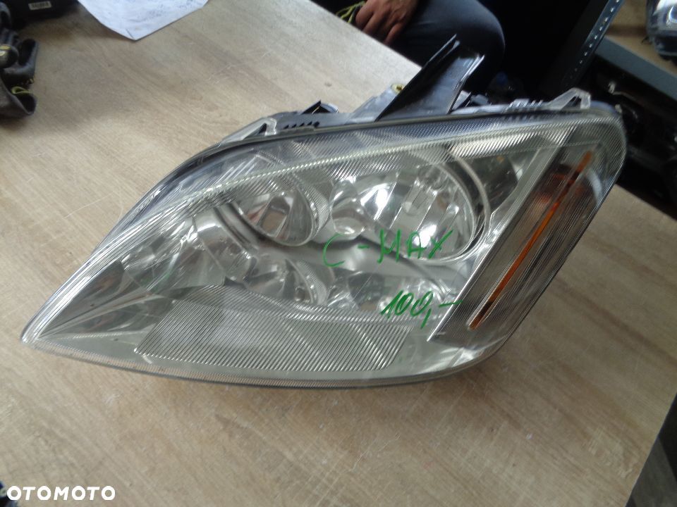 FORD C-MAX LAMPA LEWY PRZÓD EUROPA