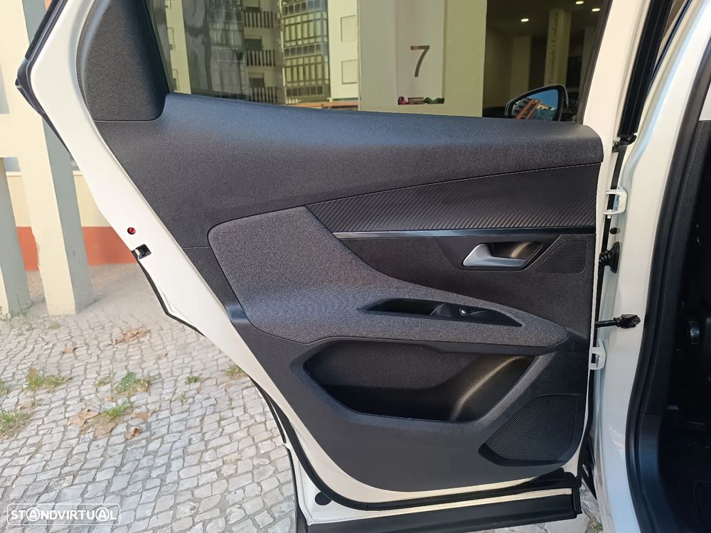 Peugeot 3008 PureTech 130 Stop & Start GPF EAT8 Active Business-Pack - 22