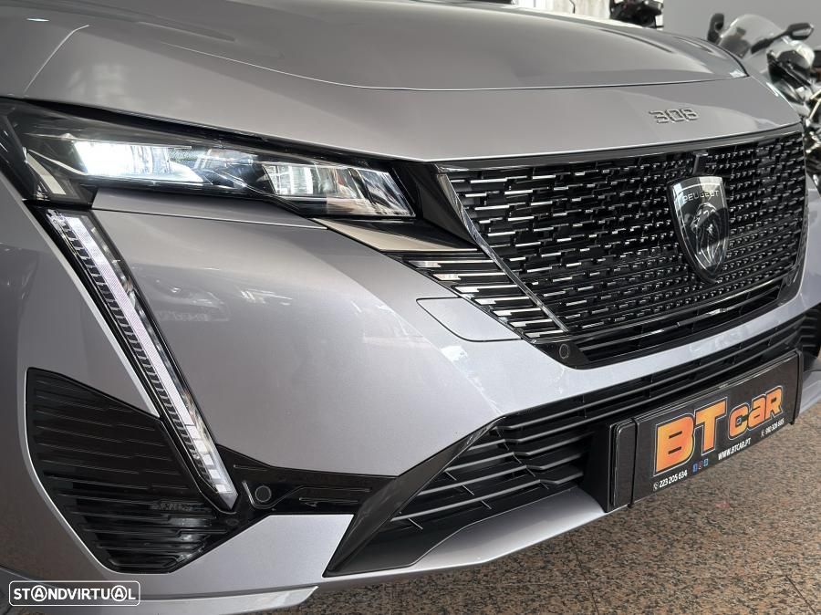 Peugeot 308 SW 1.6 Hybrid GT e-EAT8 - 28