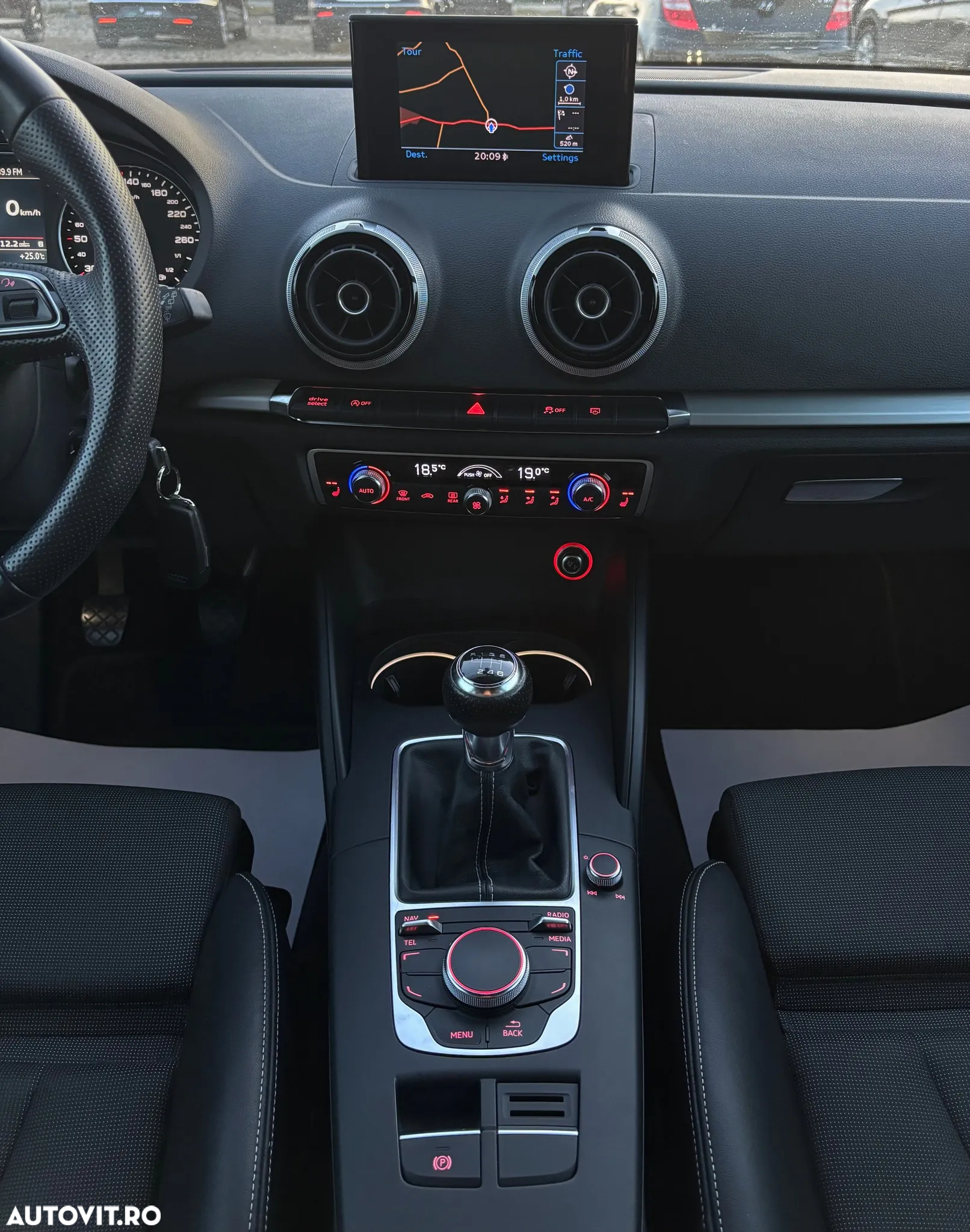 Audi A3 2.0 TDI Sportback S line Sportpaket - 17