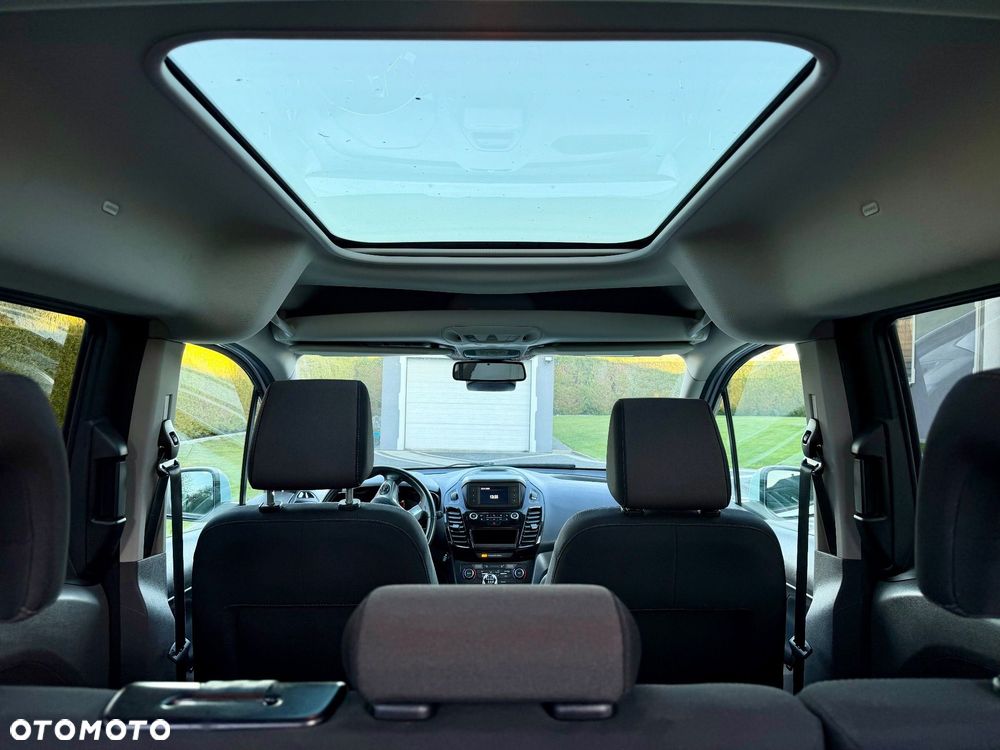 Ford Tourneo Connect 1.5 TDCi Titanium - 12