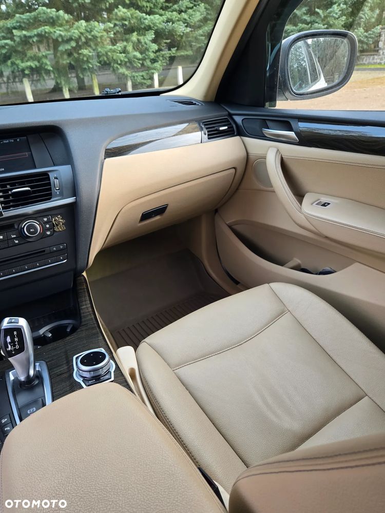 BMW X3 xDrive28i - 21