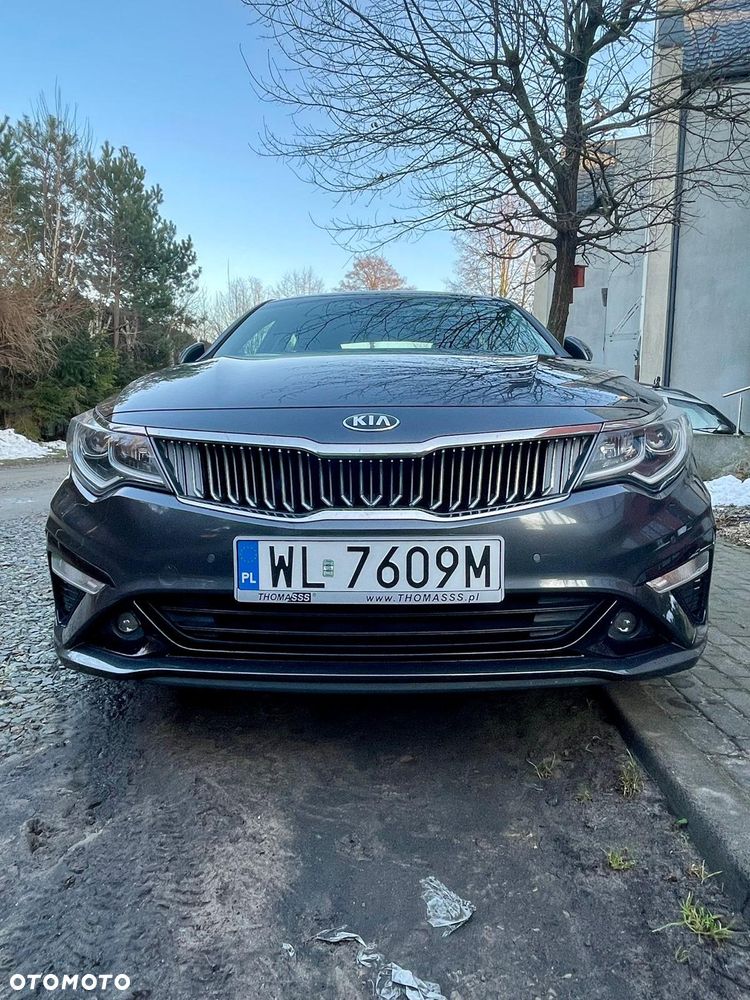 Kia Optima 2.0 M - 1