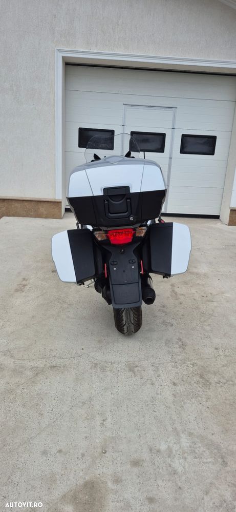 Triumph Trophy SE - 4