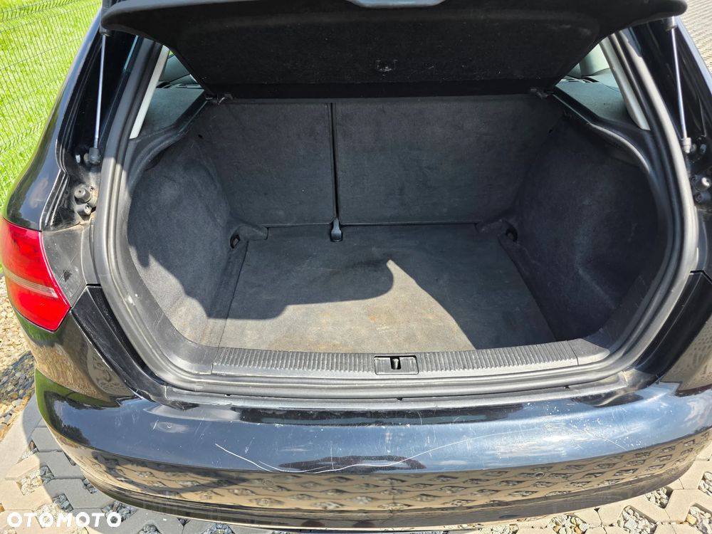 Audi A3 Sportback 1.6 TDI DPF Ambition - 29