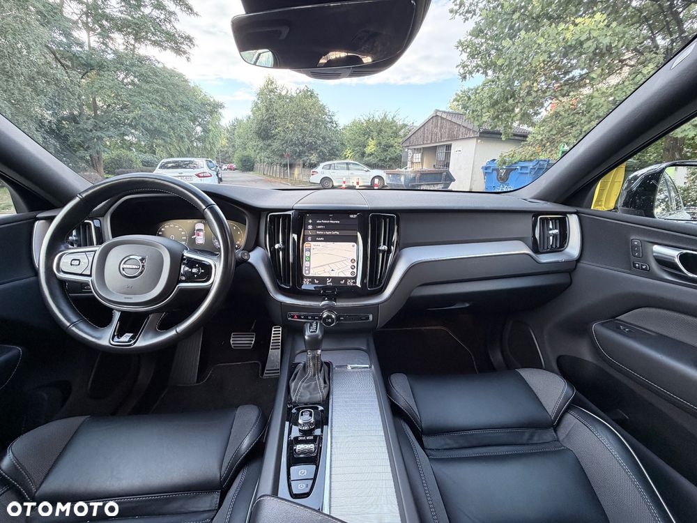 Volvo XC 60 T4 R-Design - 8