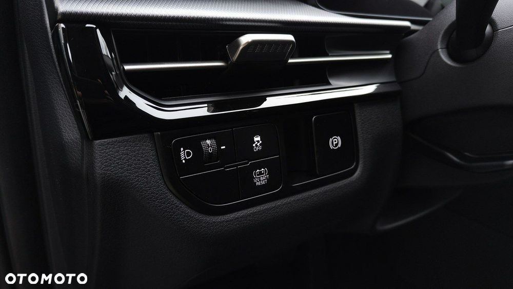 Kia Sportage - 11