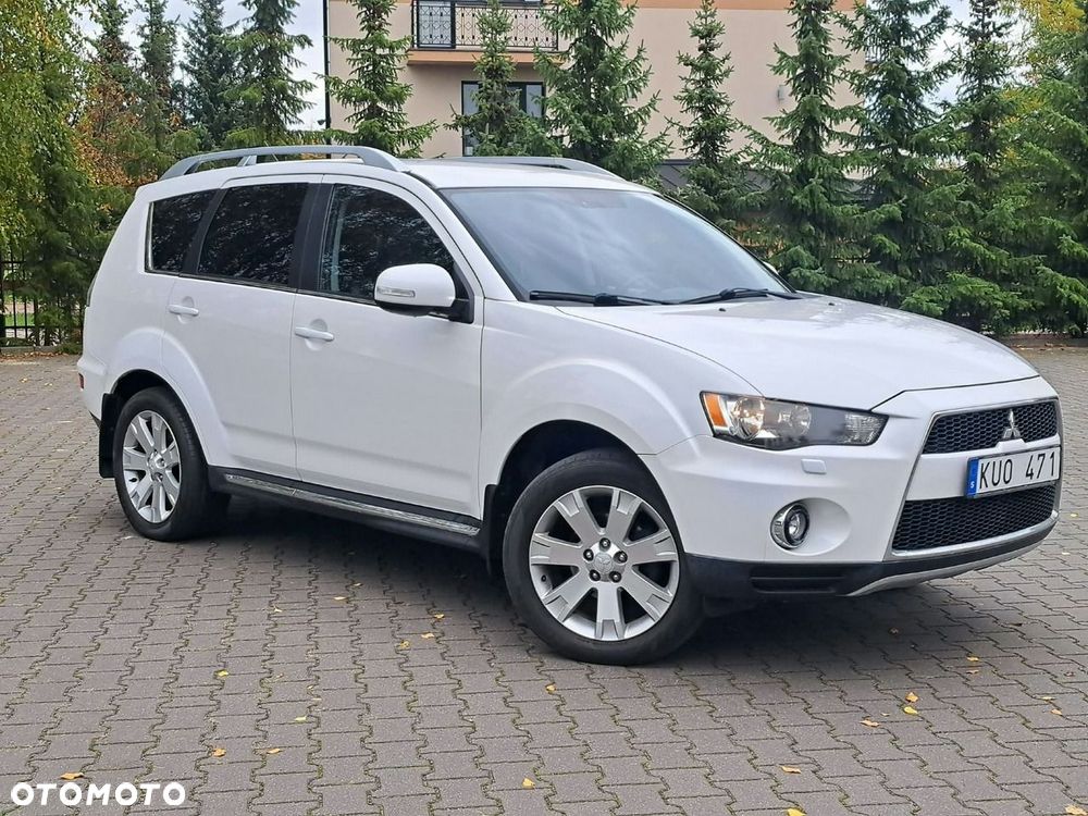 Mitsubishi Outlander 2011