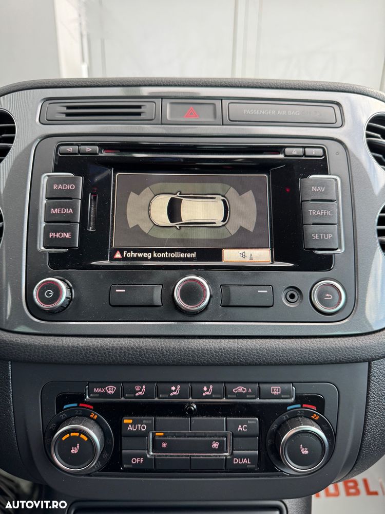 Volkswagen Tiguan - 19