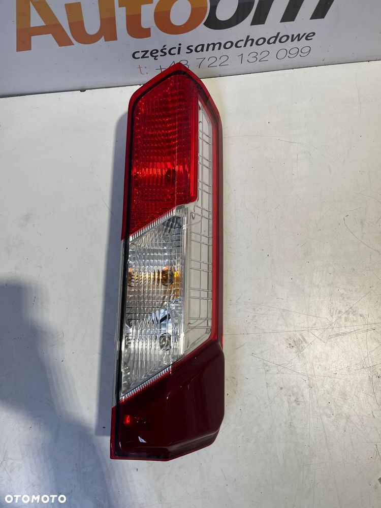 Lampa tylna strona prawa Ford Transit MK8 VIII RK31-13404AC - 1