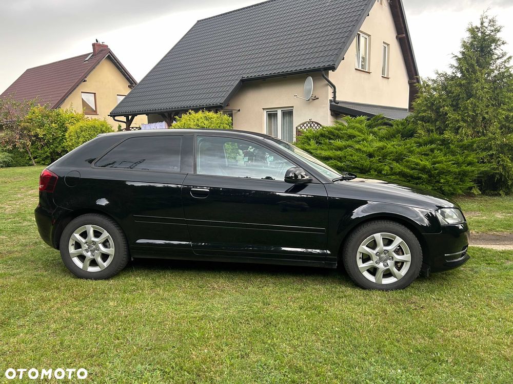 Audi A3 Sportback - 4