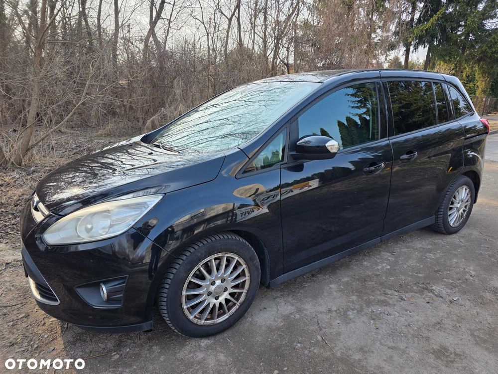 Ford Grand C-MAX - 1