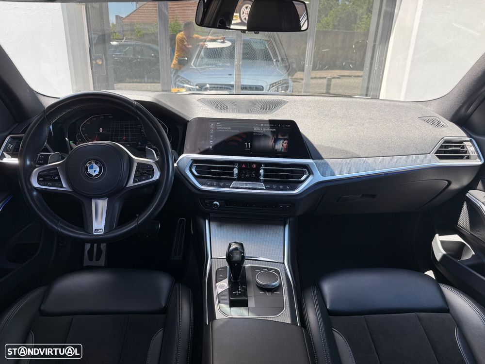 BMW 320 d Pack M Auto - 14