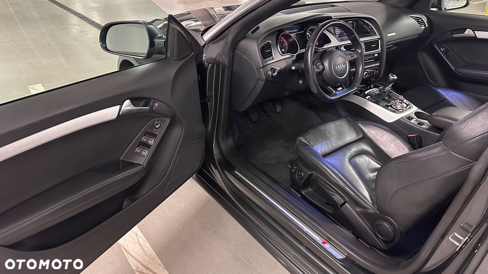 Audi A5 Cabrio - 5