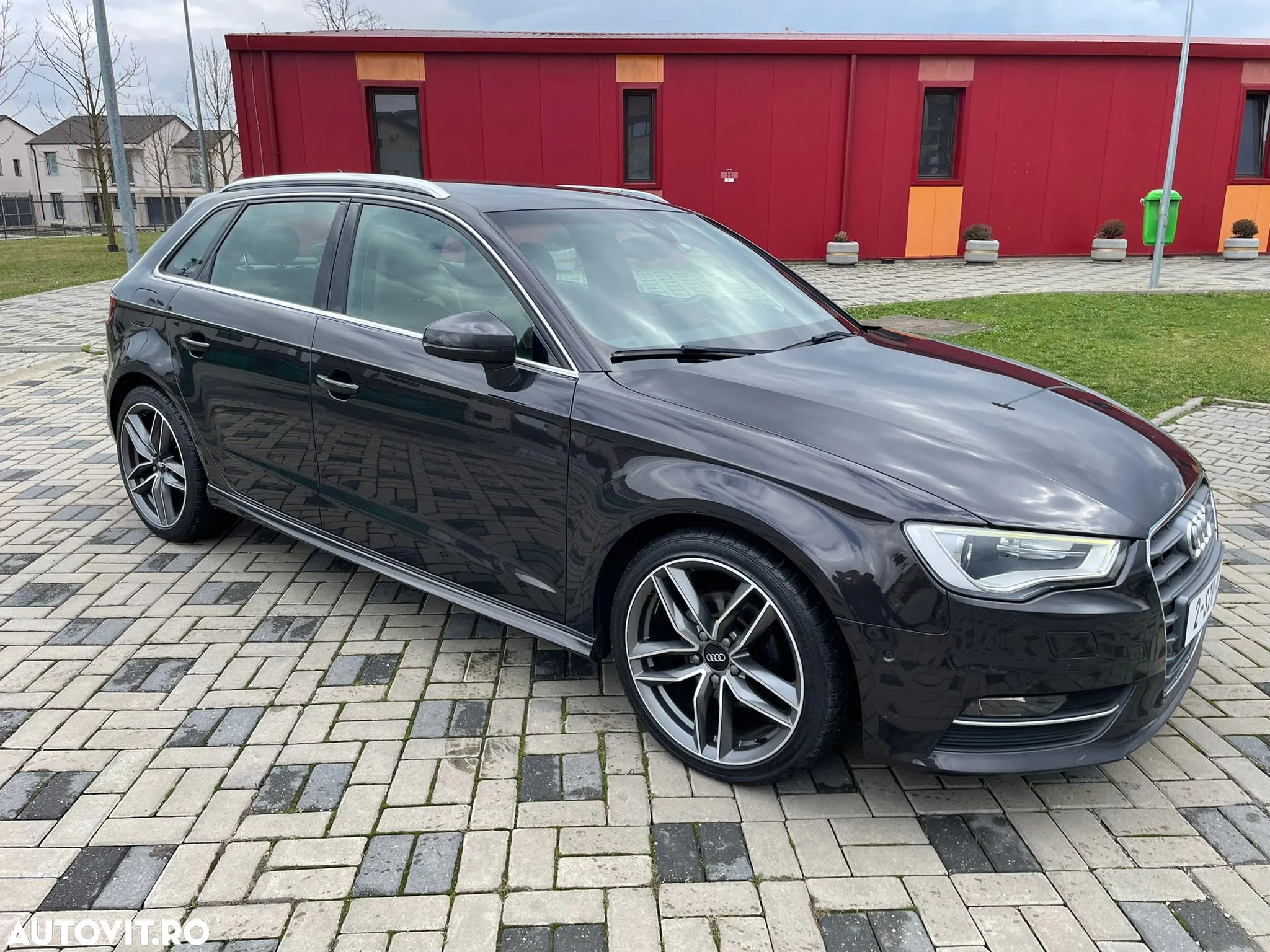 Audi A3 1.6 TDI Sportback (clean diesel) S line Sportpaket - 24