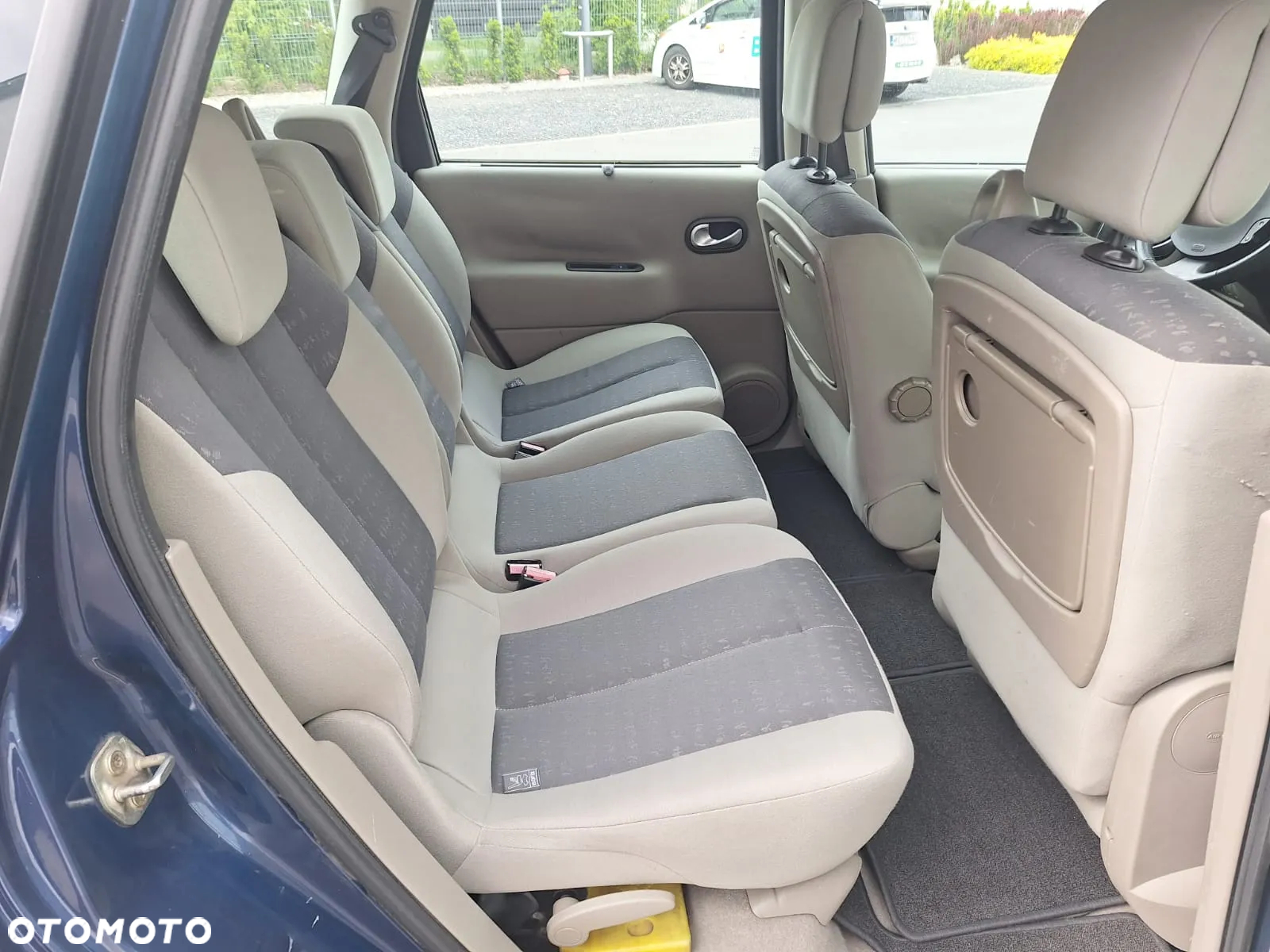 Renault Scenic 1.6 16V 110 Dynamique - 21