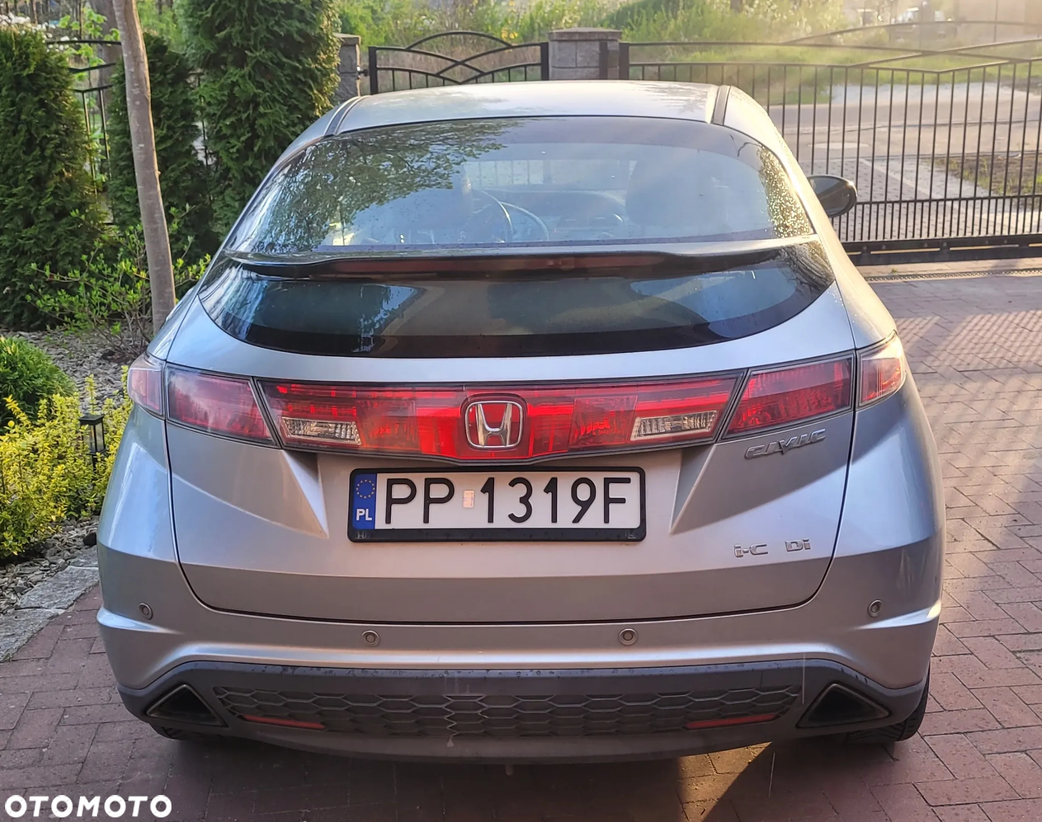 Honda Civic 2.2i-CTDi Comfort - 2