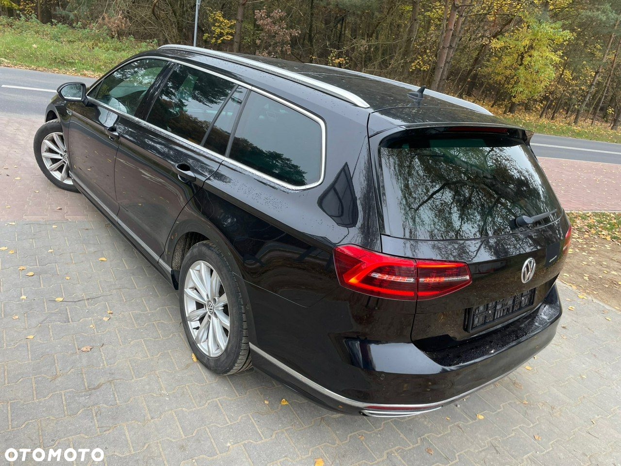Volkswagen Passat - 24