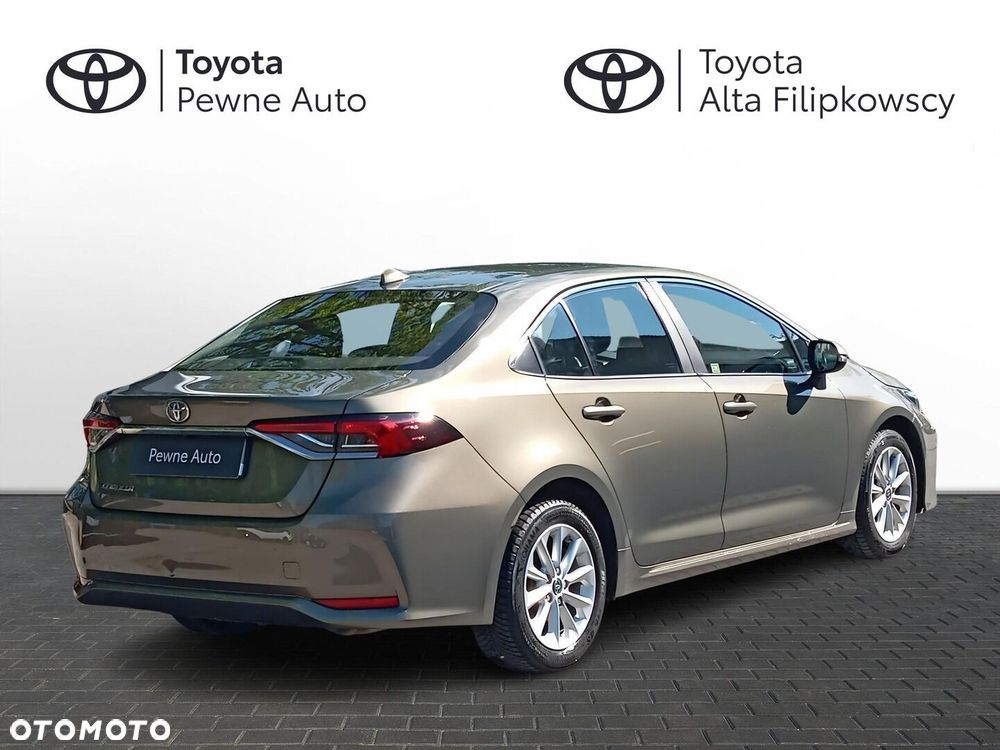 Toyota Corolla - 2