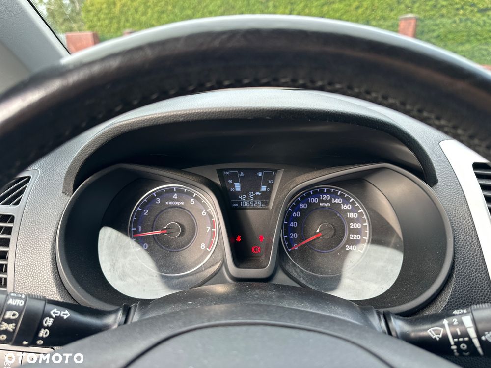 Hyundai ix20 1.4 Premium - 22