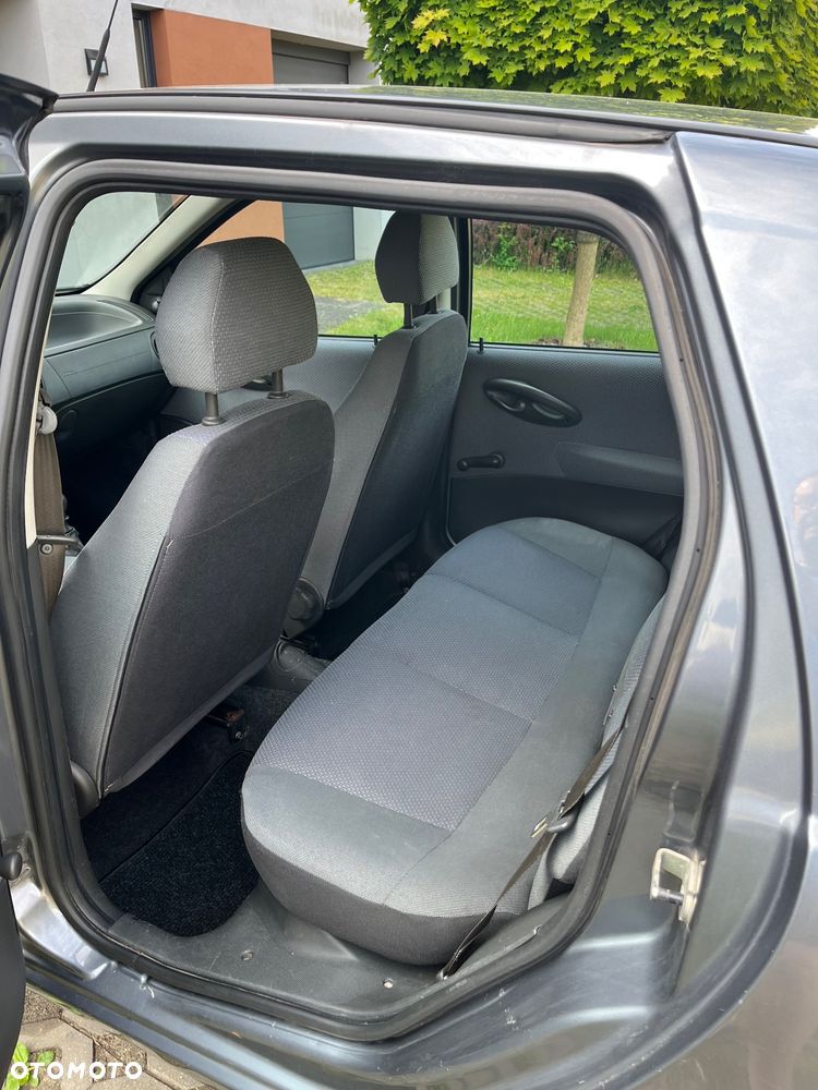 Fiat Punto 1.2 8V Active - 9