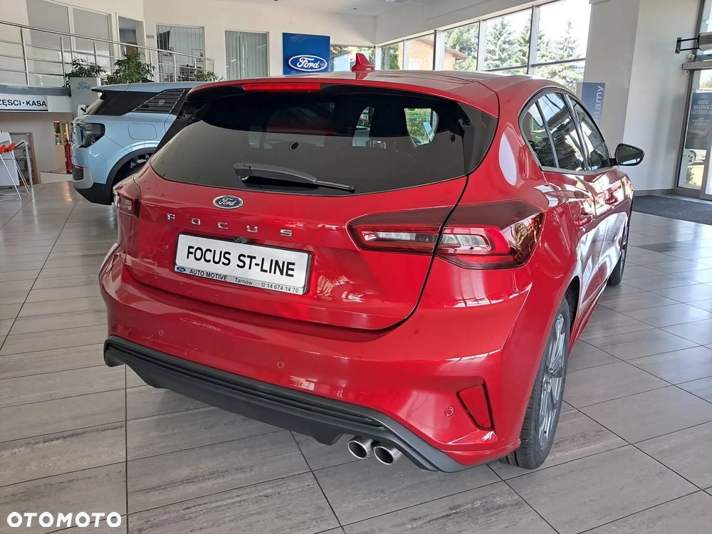 Ford Focus 1.0 EcoBoost mHEV ST-Line X - 10