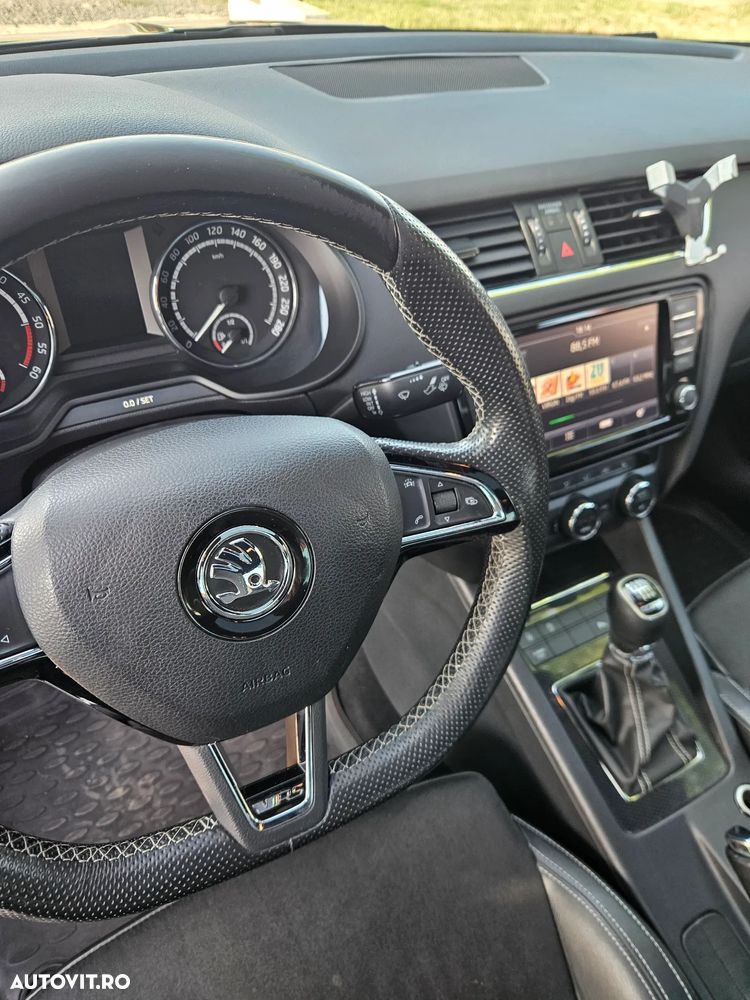 Skoda Octavia 2.0 TDI (Green tec) RS - 3