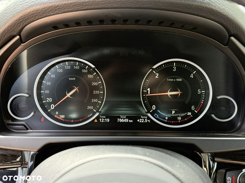 BMW X5 xDrive25d - 27