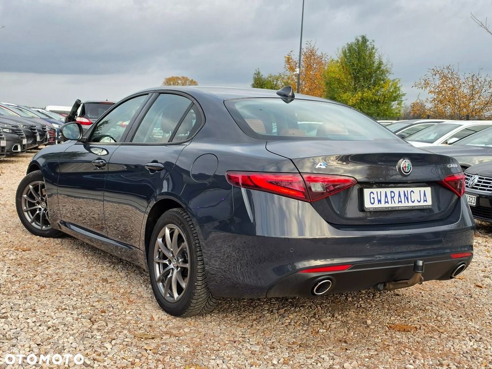 Alfa Romeo Giulia - 14