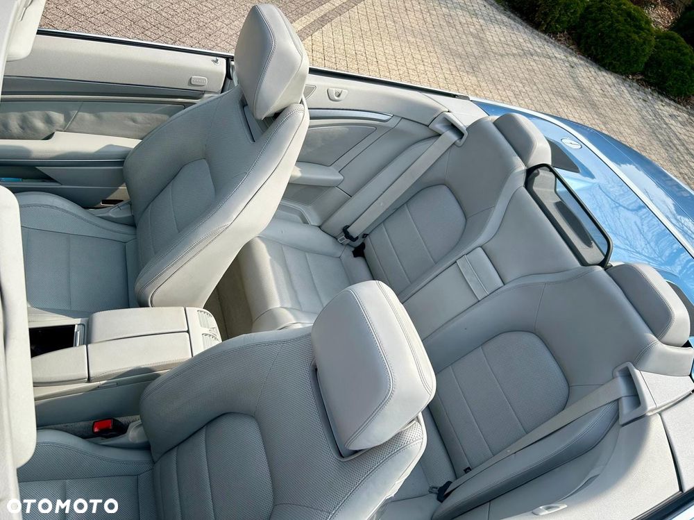 Mercedes-Benz Klasa E 350 CDI BlueEff - 30