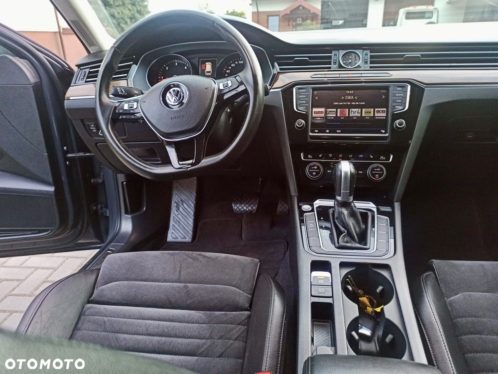 Volkswagen Passat 2.0 TDI BMT Highline DSG7 - 15