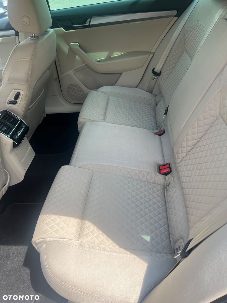 Skoda Superb 2.0 TDI 4x4 Style DSG - 20