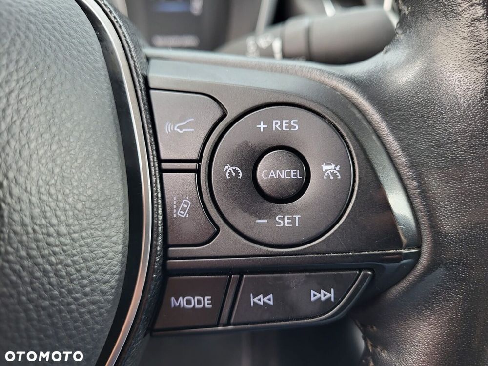 Toyota Corolla 1.6 Comfort - 25