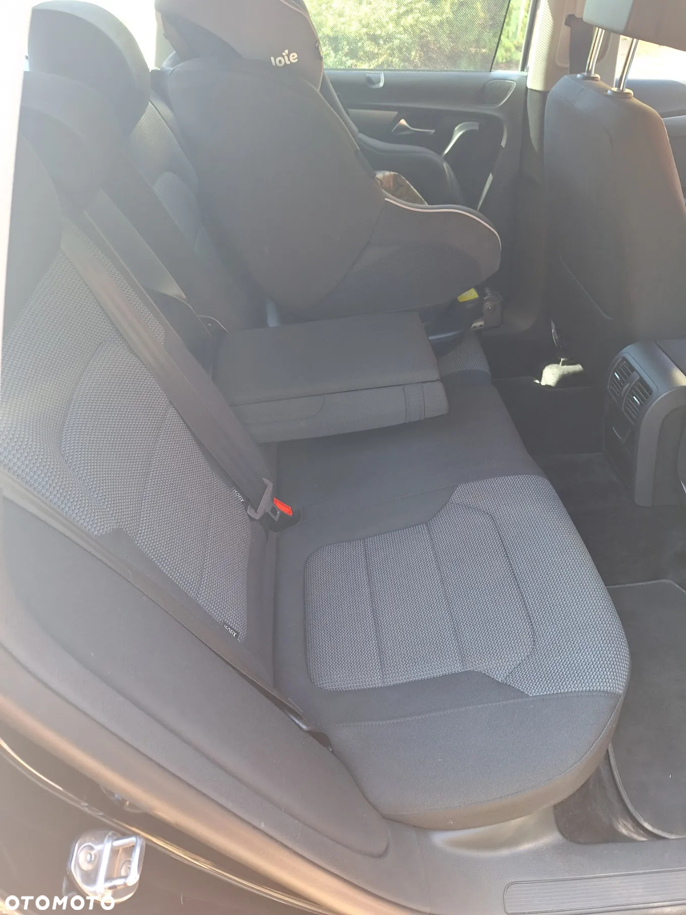 Volkswagen Passat 1.4 TSI BMT Comfortline - 9
