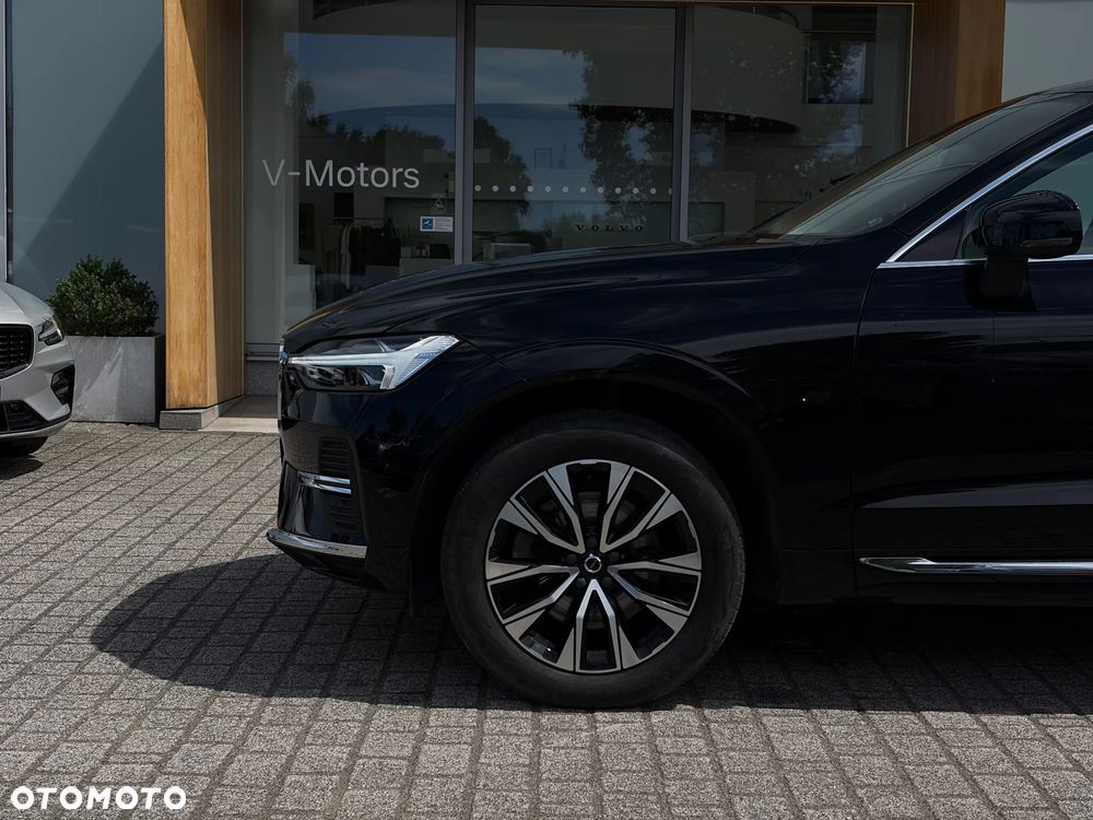 Volvo XC 60 B4 B Plus Bright - 3