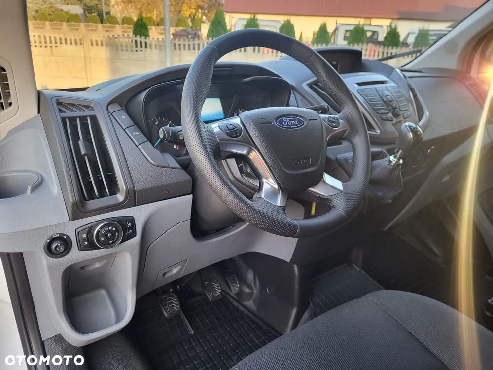Ford Transit - 16