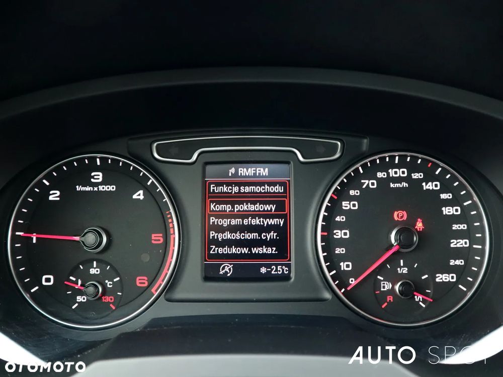 Audi Q3 2.0 TDI Quattro - 23