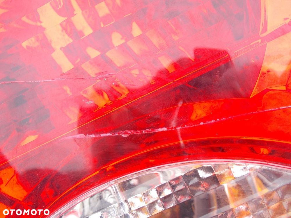 lampa tył tylna dodge caliber prawa - 2