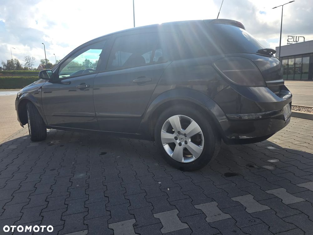 Opel Astra - 22