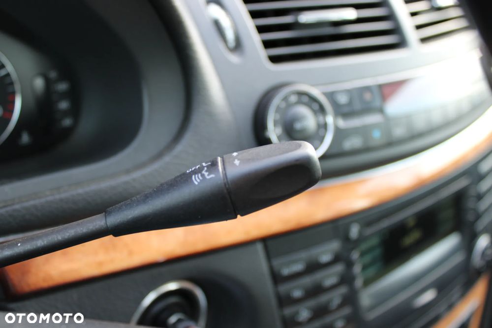 Mercedes-Benz Klasa E - 15