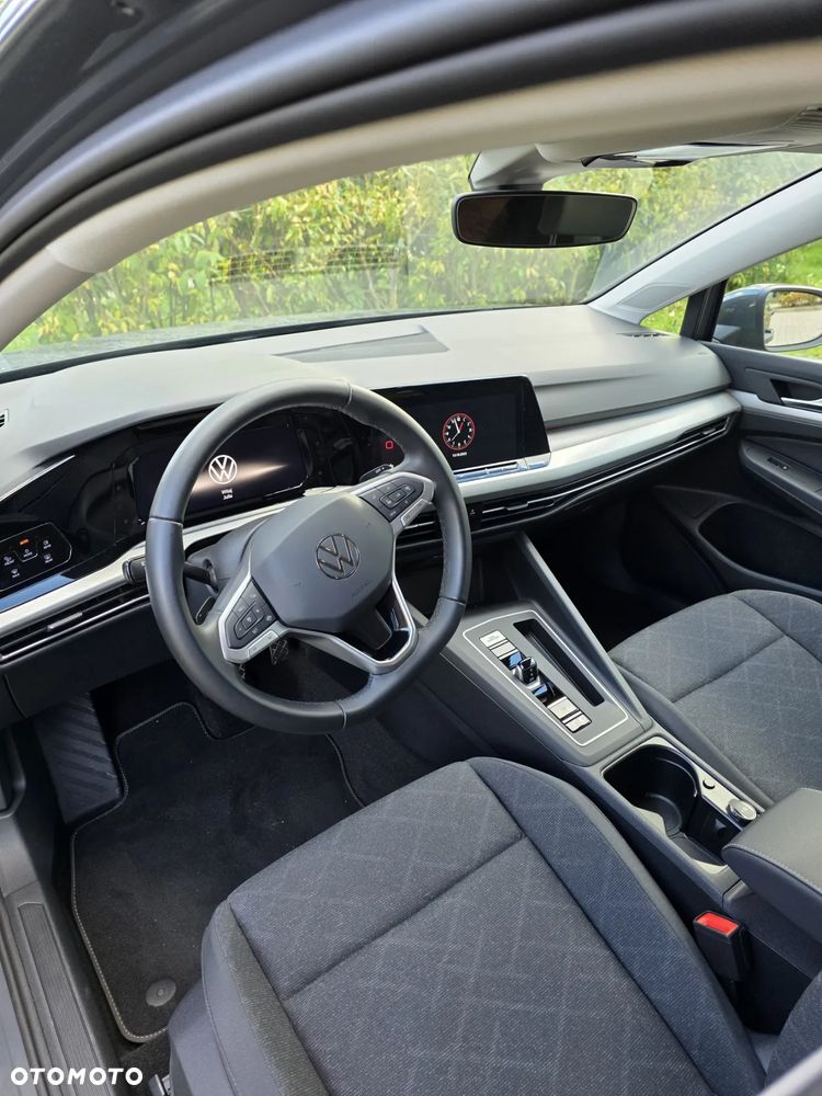 Volkswagen Golf - 12