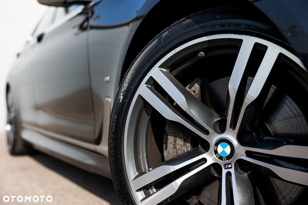 BMW Seria 7 750d xDrive sport - 10