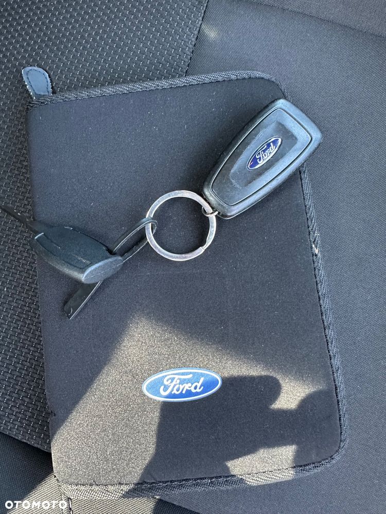 Ford Focus 1.5 TDCi SYNC Edition - 29