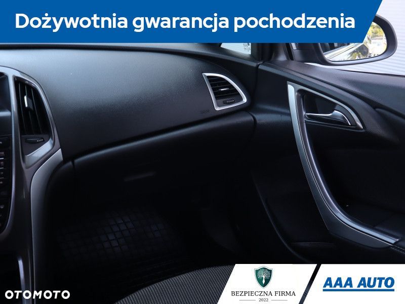 Opel Astra - 10