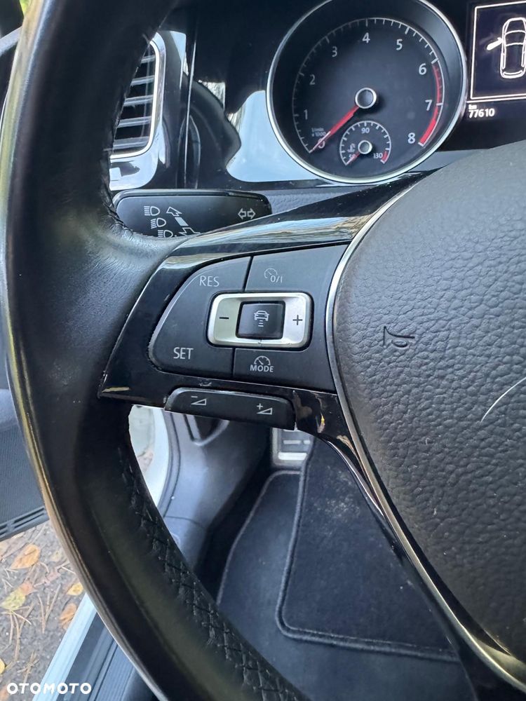 Volkswagen Golf 1.4 TSI Sound - 18