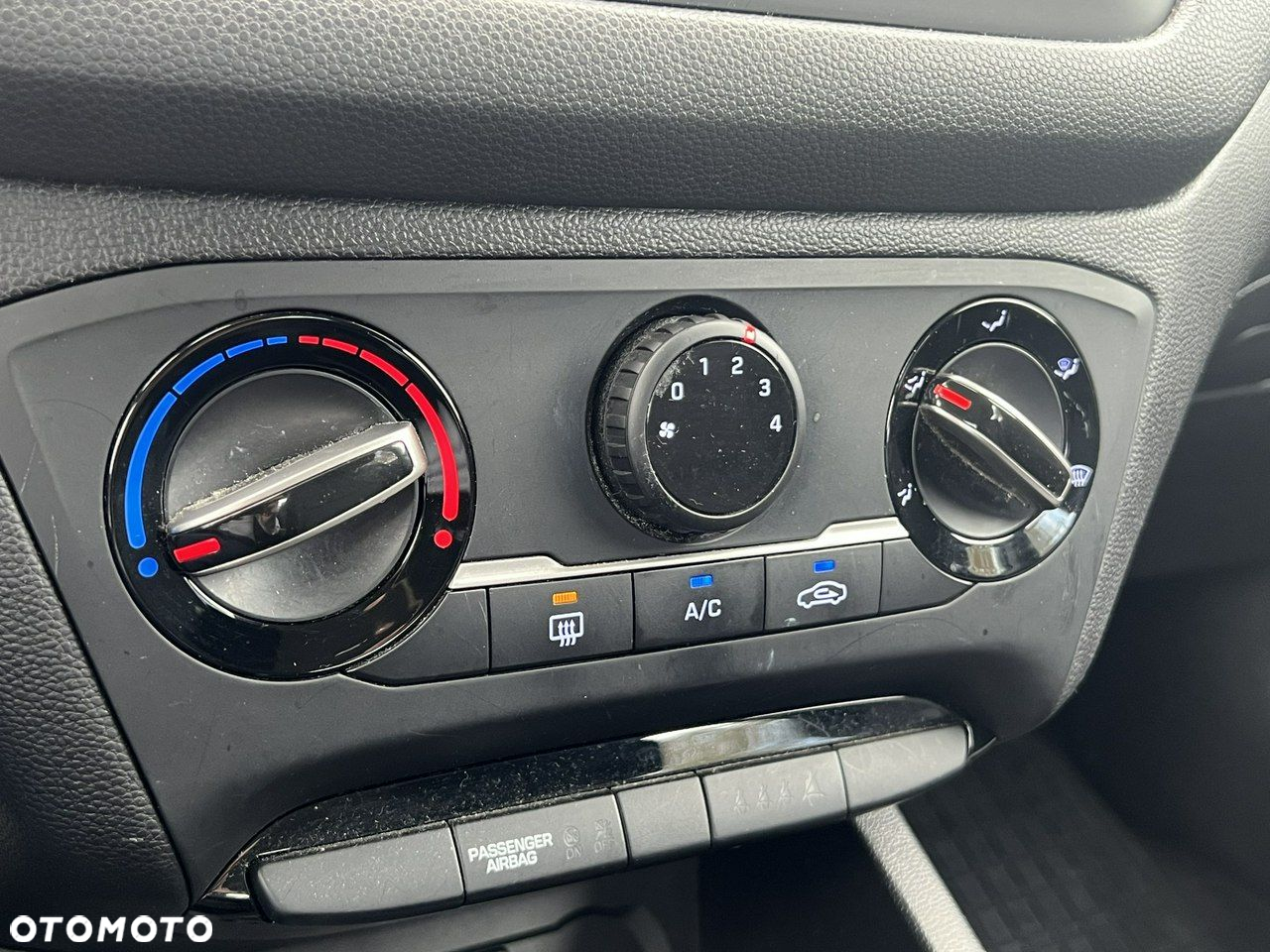 Hyundai i20 - 21