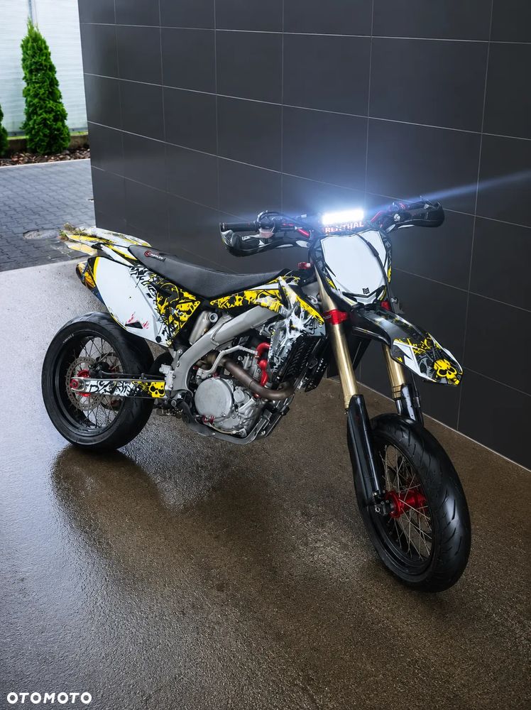 Suzuki RM-Z - 1