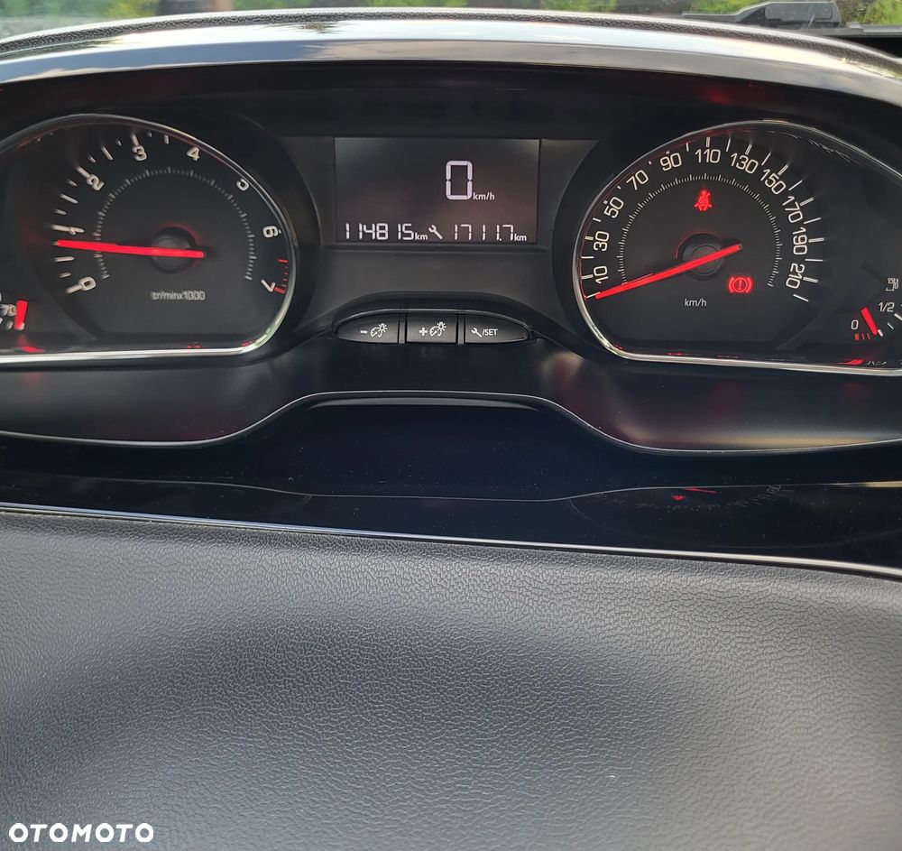 Peugeot 208 1.4 VTi Active - 21